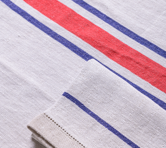 Gelinotte Tablecloth