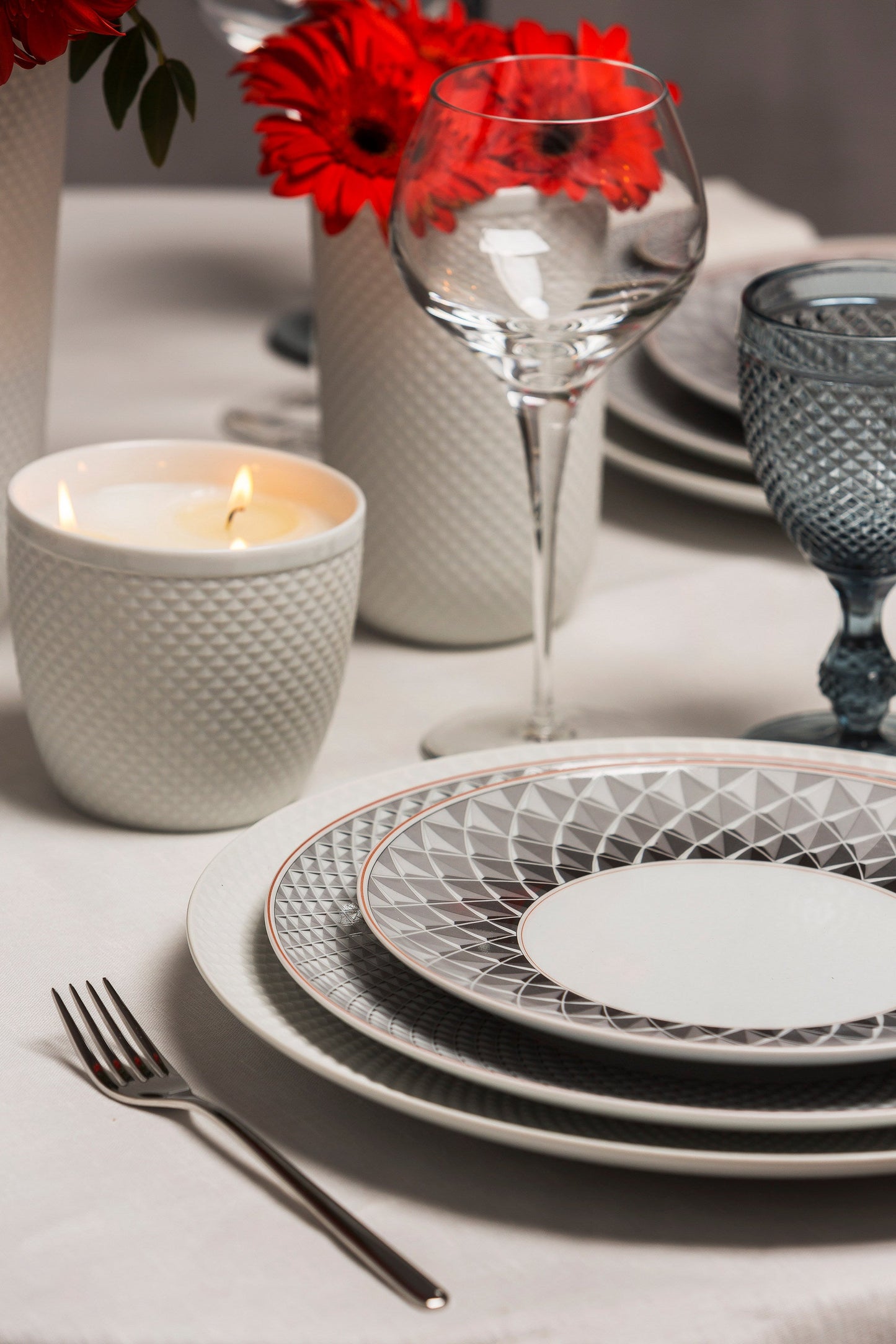 Maya | Bread and Butter Plate