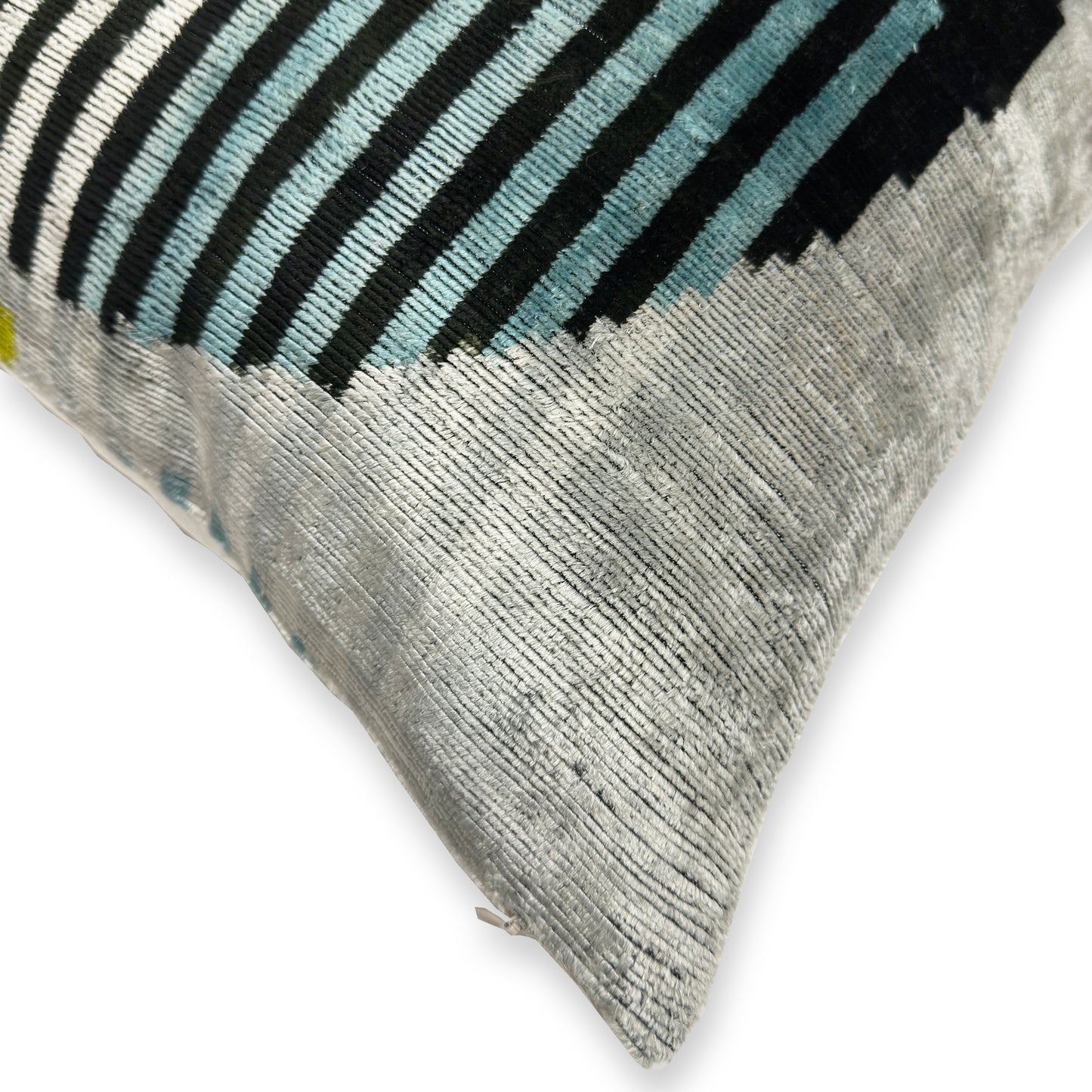 Velvet Pillow 20 x 20