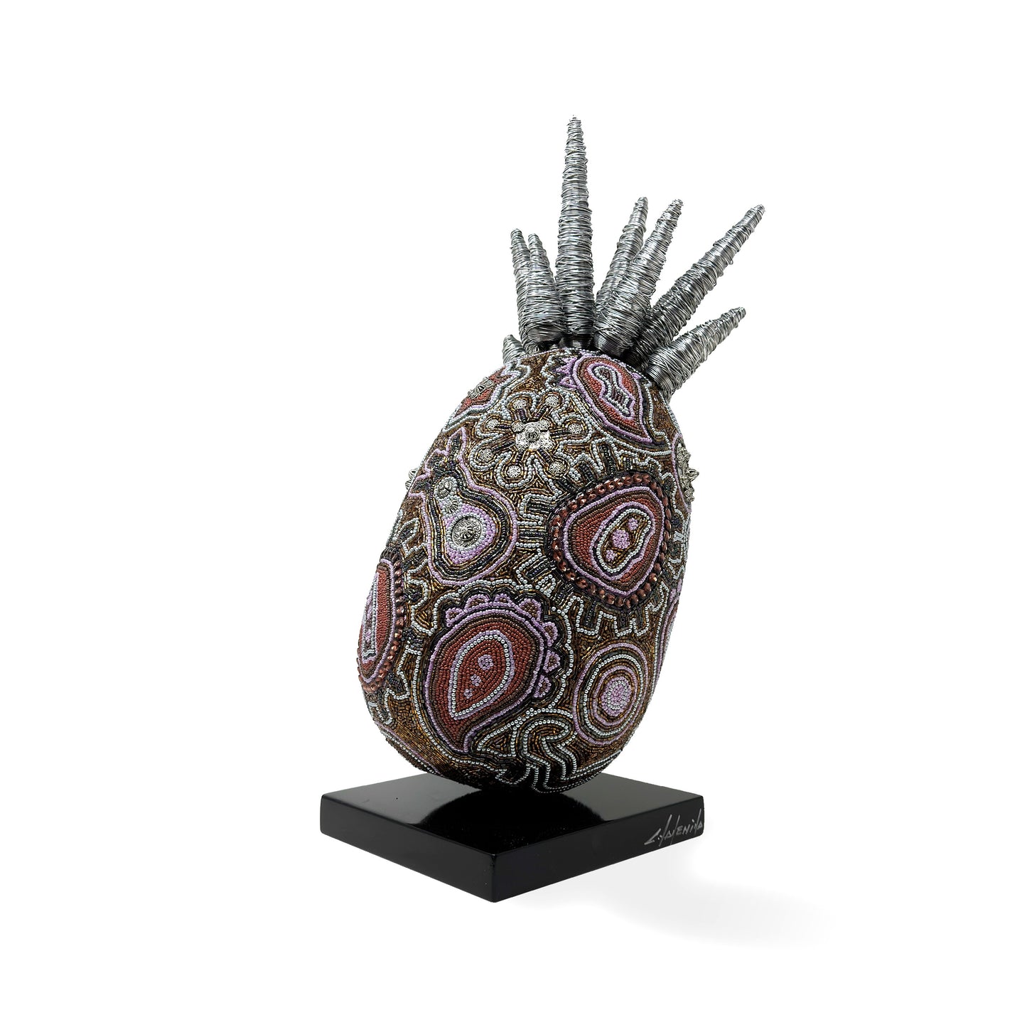 Large Pineapple Sculpture V4