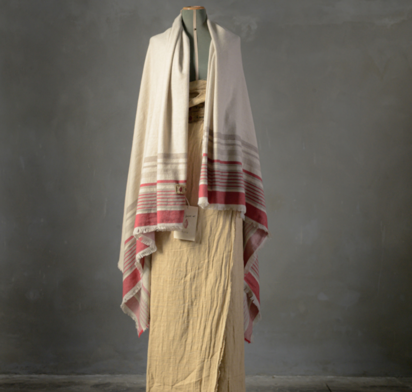 Solitario Throw