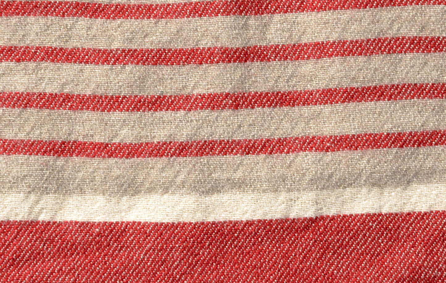 Solitario Throw