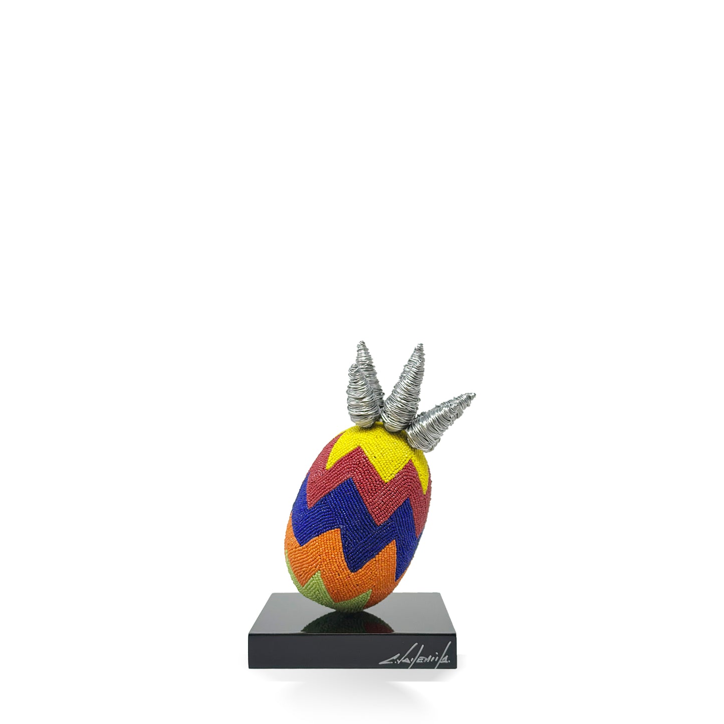 Small Pineapple Sculpture V4